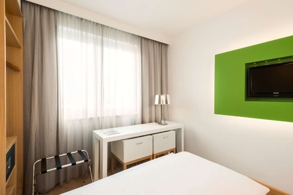 Hotel NH Berlin Potsdamer Platz